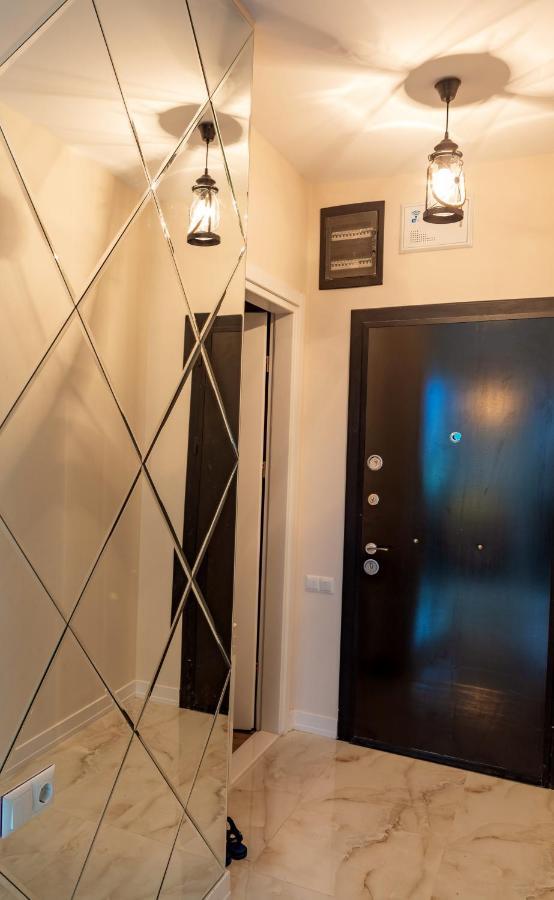 Entire Flat With City Skyline View - Two Bedrooms Batumi Exterior photo